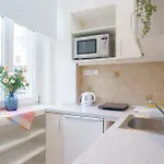 Quiet Near River And Center Apartamento