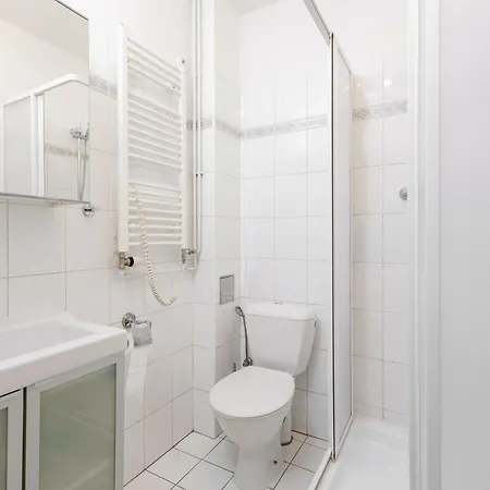 Apartman Quiet Near River And Center
