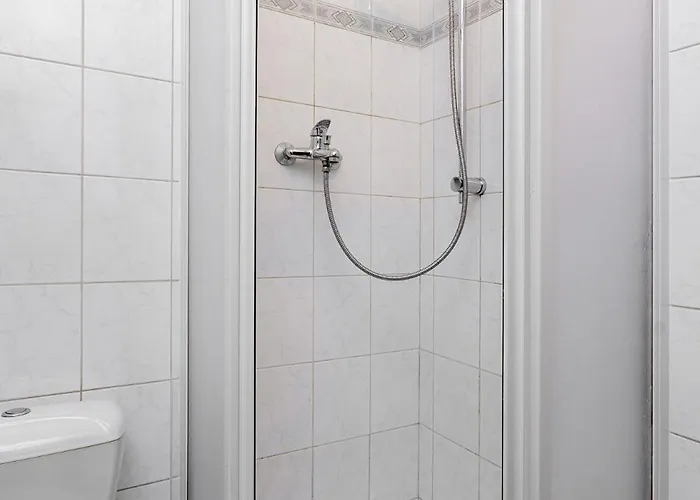 Quiet Near River And Center Apartament Praga